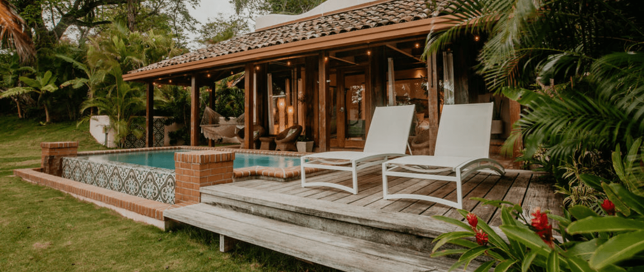 Romantic Oceanfront Suite