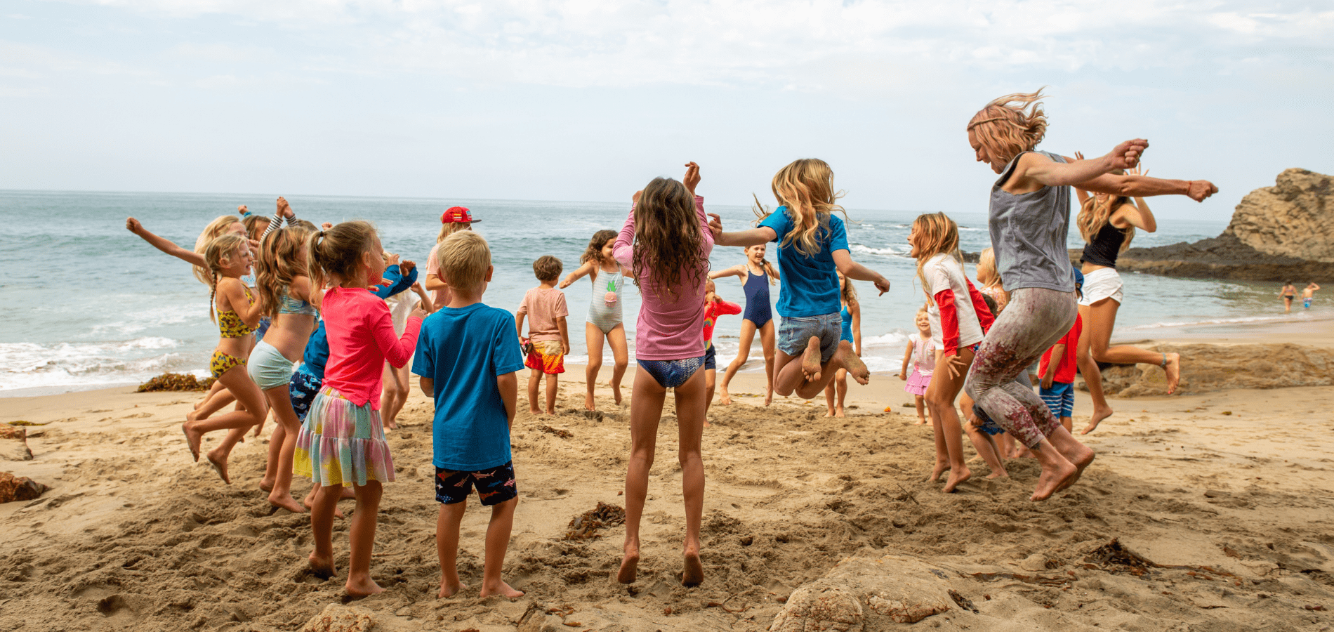 FamilyYoga_1900x900