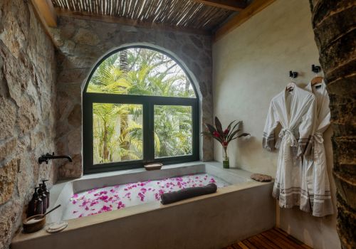 Luxury Yoga Retreats: Combining Wellness with Opulence