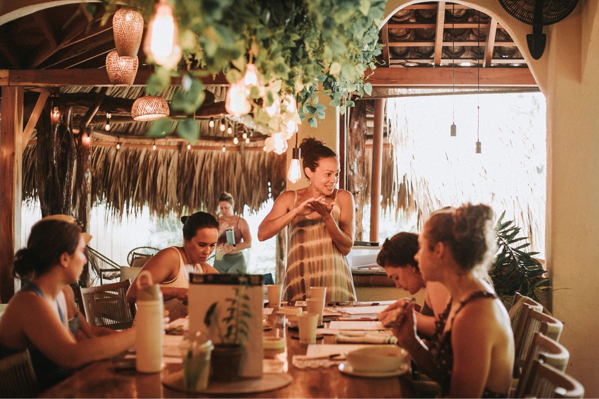 watercolor art workshop on wellness retreat